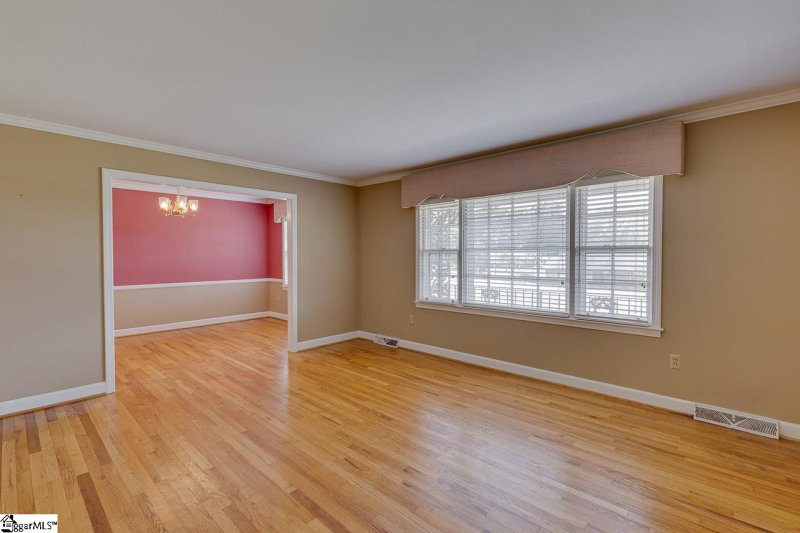 Property image 4 at 400 Westcliffe Way, Greenville, SC 29611