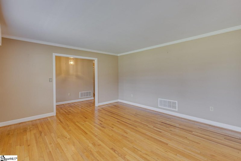Property image 5 at 400 Westcliffe Way, Greenville, SC 29611