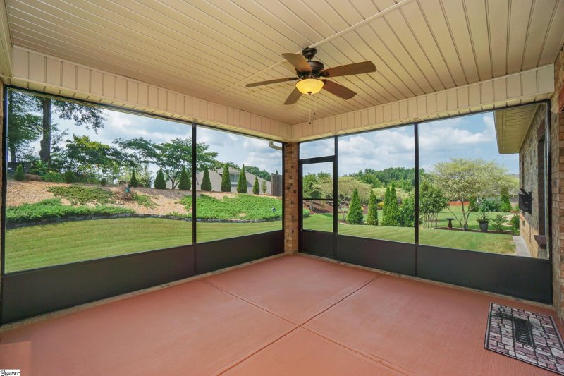 Property image 2 at 312 Rabbit Run Trail, Simpsonville, SC 29681