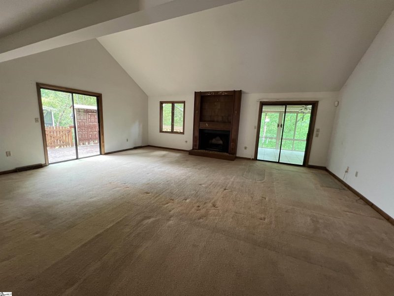 Property image 5 at 209 Sugar Creek Lane, Greer, SC 29650