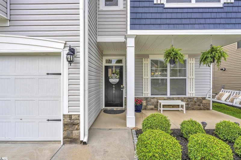Property image 3 at 645 Highgarden Lane, Boiling Springs, SC 29316