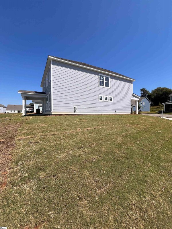 Property image 3 at 414 Lewes Avenue, Simpsonville, SC 29681