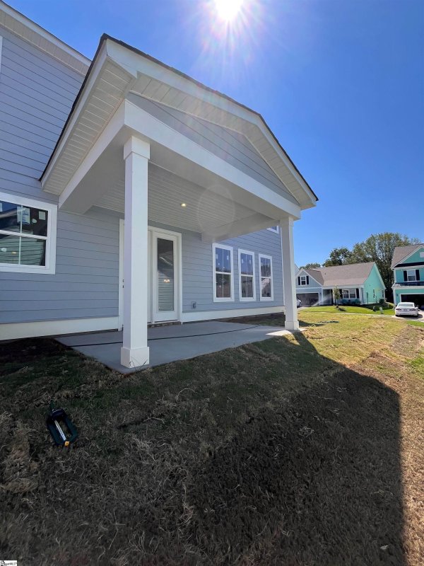 Property image 4 at 414 Lewes Avenue, Simpsonville, SC 29681