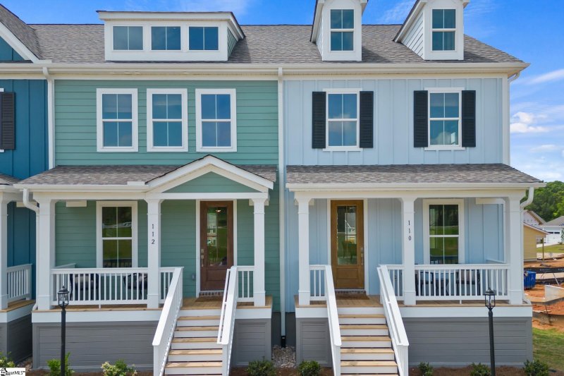 Property image 2 at 112 Lewes Avenue, Simpsonville, SC 29681