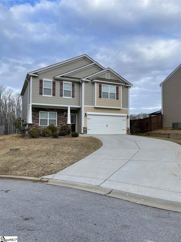 904 Liberty Walk Lane