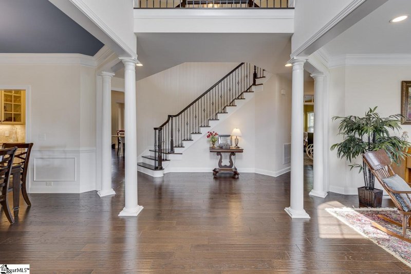 Property image 2 at 9 Chicora Wood Lane, Simpsonville, SC 29681-6554