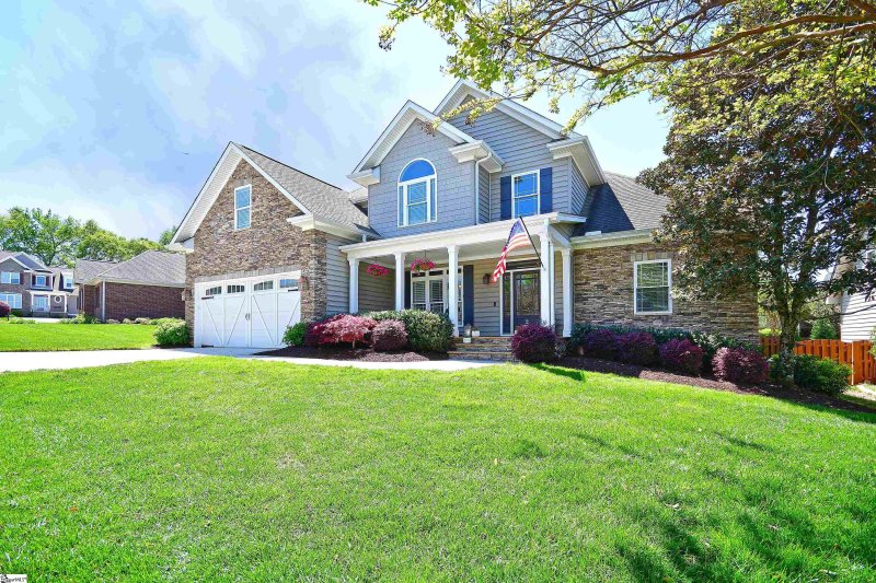 Property image 3 at 3 Thorncliff Court, Simpsonville, SC 29681