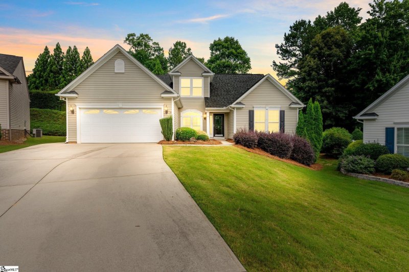 Property image 2 at 7 Kenton Finch Court, Simpsonville, SC 29681