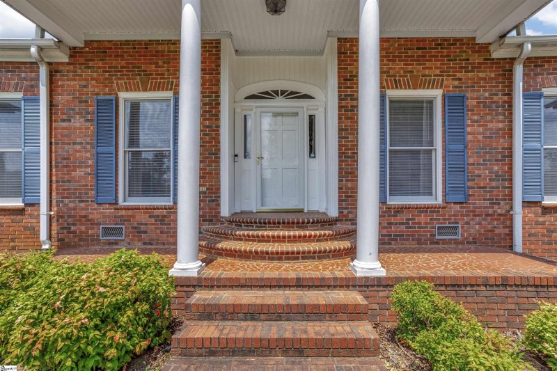 Property image 2 at 403 Regency Circle, Anderson, SC 29625