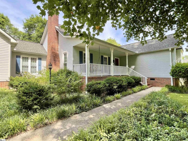 Property image 3 at 118 Fleetwood Drive, Liberty, SC 29657