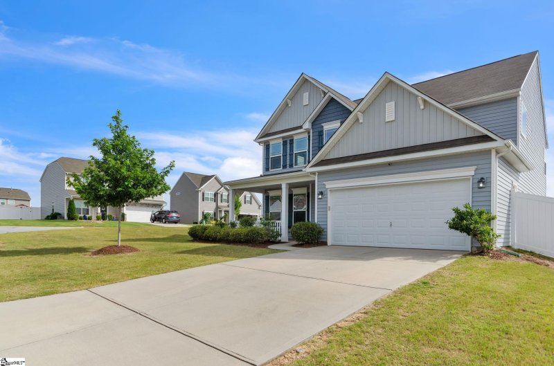 Property image 3 at 277 Shale Drive, Powdersville, SC 29642