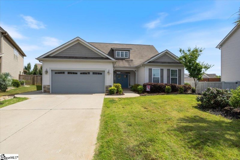 Property image 2 at 906 Deephallow Place, Greer, SC 29651