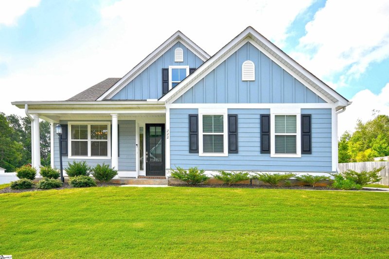 222 Deerview Trail