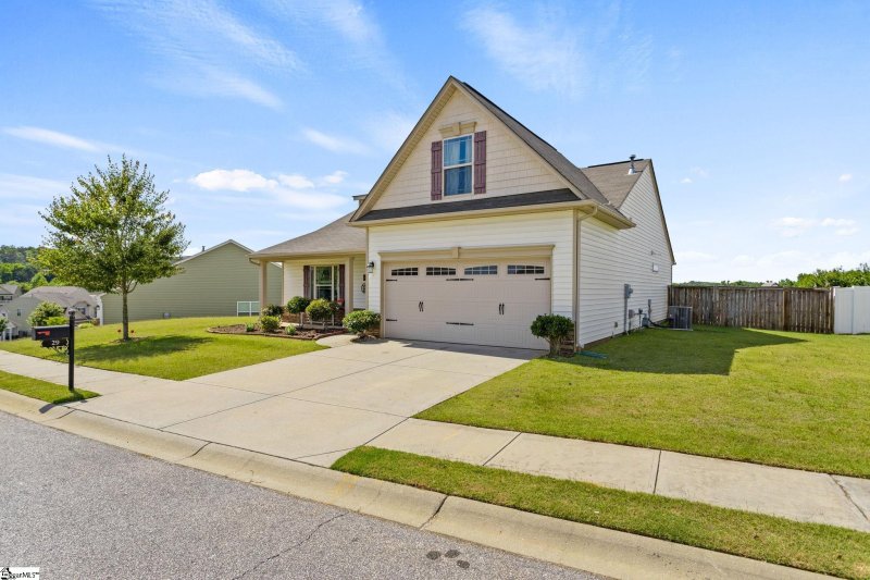 Property image 3 at 29 Altamira Way, Simpsonville, SC 29680-7750