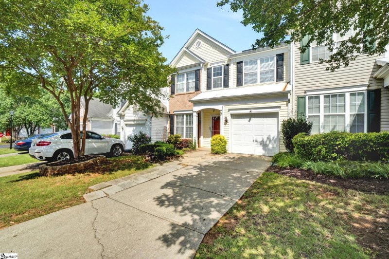 Property image 3 at 505 Coffield Drive, Greer, SC 29650