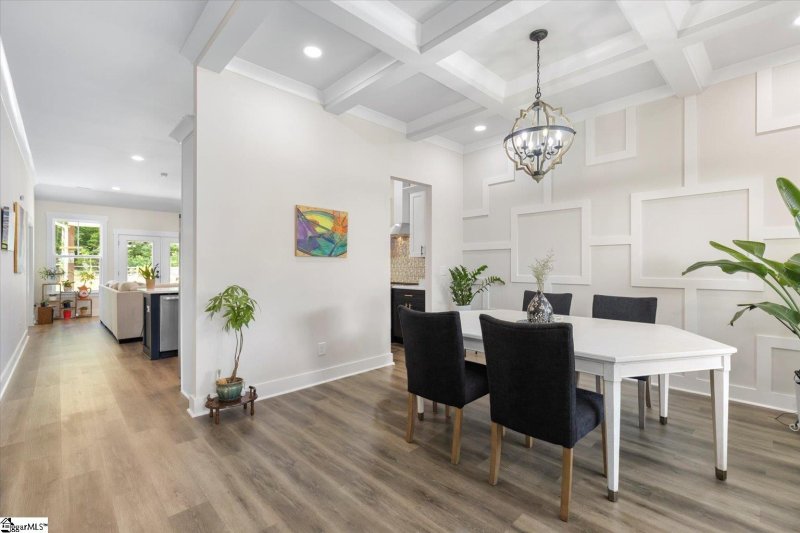 Property image 3 at 57 cambridge Drive, Greenville, SC 29605