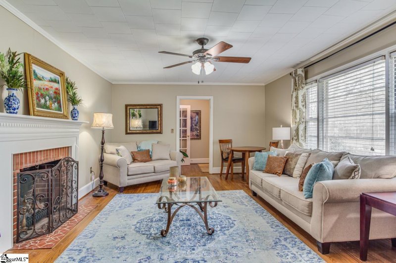 Property image 3 at 204 E Centennial Street, Clinton, SC 29325