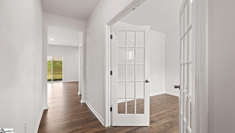 Property image 2 at 376 Fenwick Drive, Woodruff, SC 29388