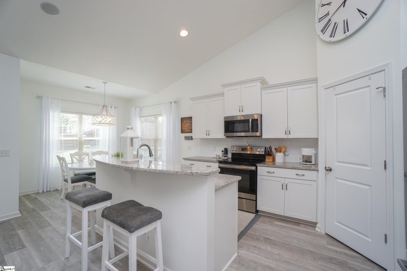 Property image 5 at 200 Damascus Drive, Simpsonville, SC 29681