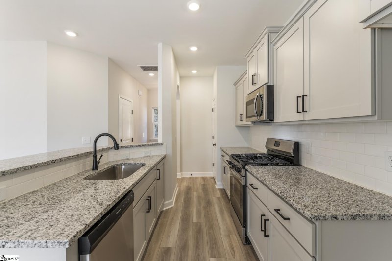 Property image 5 at 374 Nettle Lane, Greenville, SC 29607