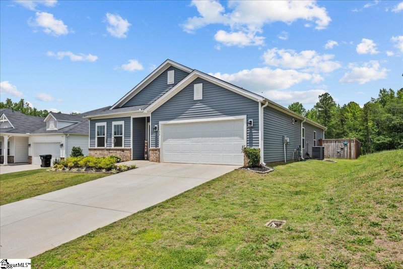 Property image 2 at 152 Walking Stick Way, Pelzer, SC 29669