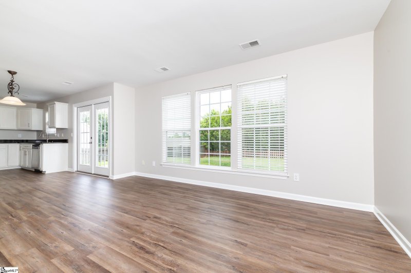 Property image 5 at 22 Bellows Falls Drive, Greer, SC 29650