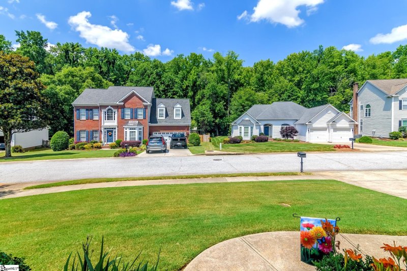 Property image 2 at 31 Willow Oak Court, Simpsonville, SC 29681