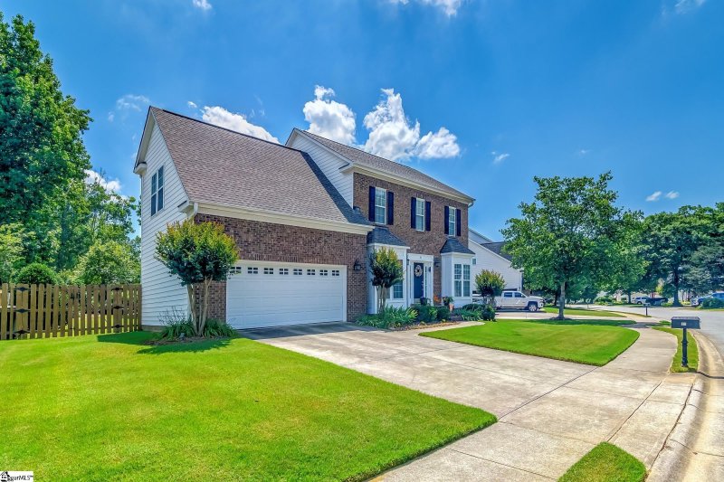 Property image 3 at 31 Willow Oak Court, Simpsonville, SC 29681