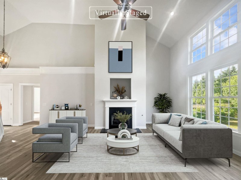 Property image 2 at 323 Park Ridge Circle, Greer, SC 29651