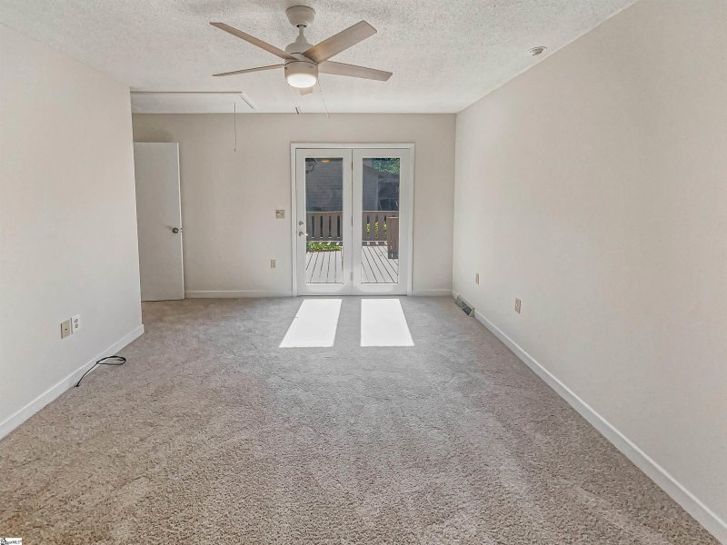 Property image 3 at 206 Goldfinch Circle, Greer, SC 29650