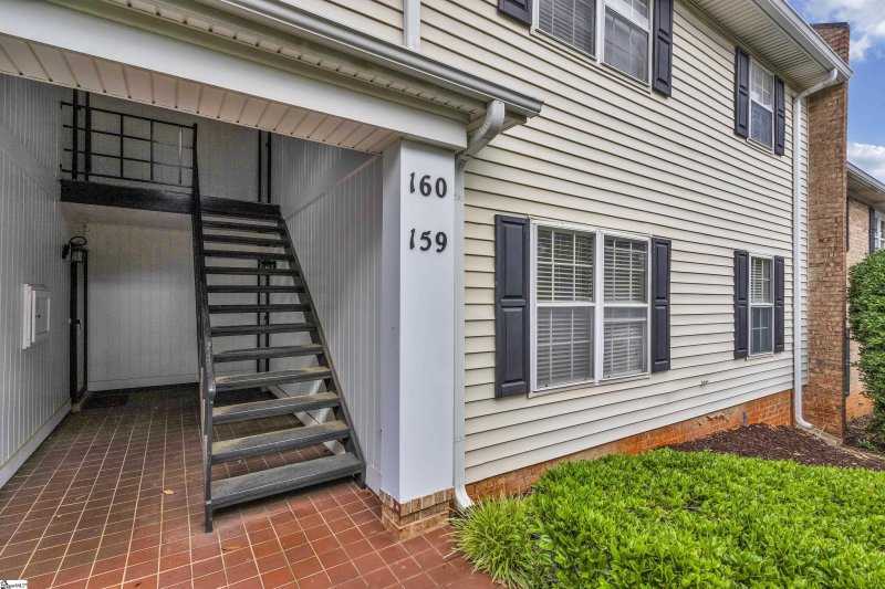Property image 2 at 925 Cleveland Street, Greenville, SC 29605