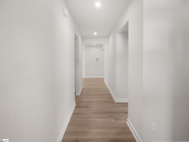 Property image 3 at 221 Hollythorpe Lane, Fountain Inn, SC 29644