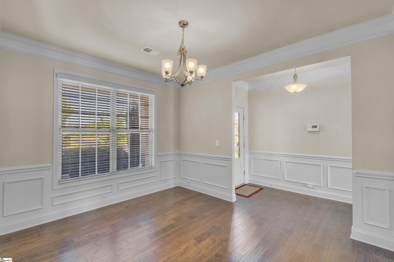 Property image 4 at 423 Bucklebury Road, Greer, SC 29651