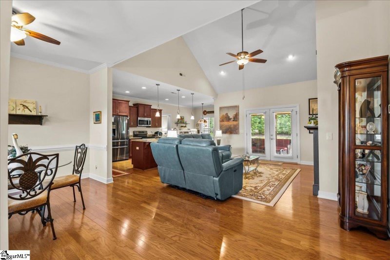 Property image 4 at 19 Gerru Court, Taylors, SC 29687