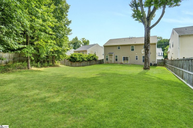 Property image 5 at 203 kylemore Lane, Greer, SC 29650