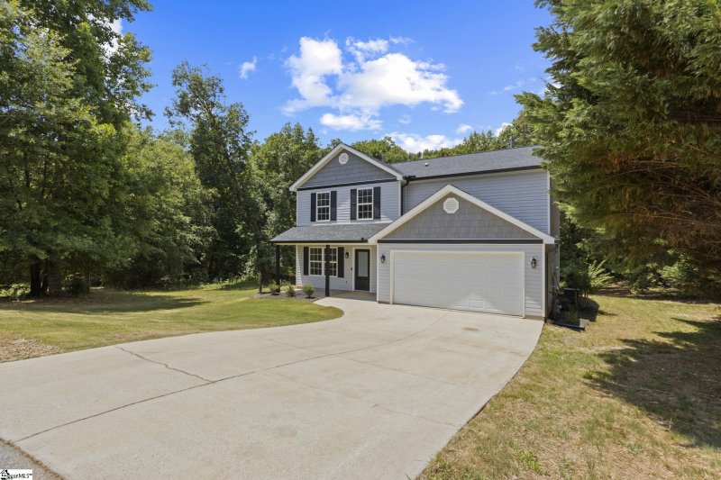 Property image 3 at 105 Cadbury Court, Williamston, SC 29697