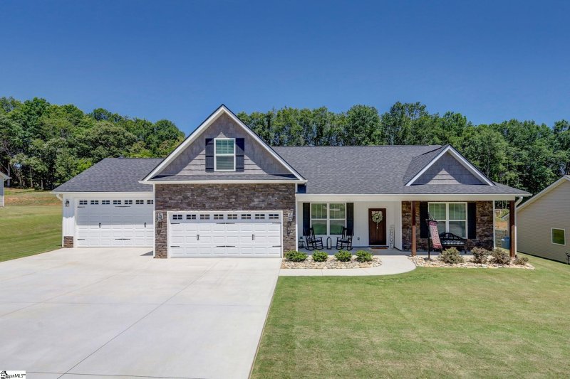 113 Cliftons Landing Drive