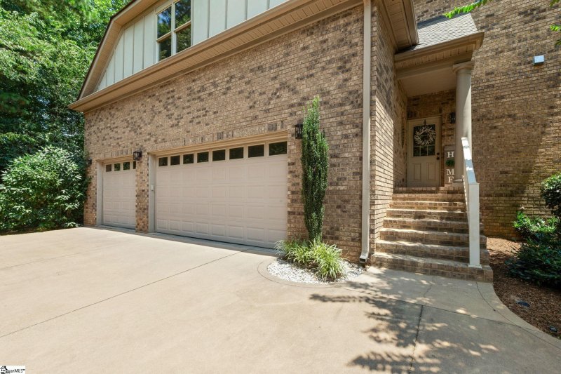 Property image 4 at 22 Oaklynn Court, Simpsonville, SC 29680