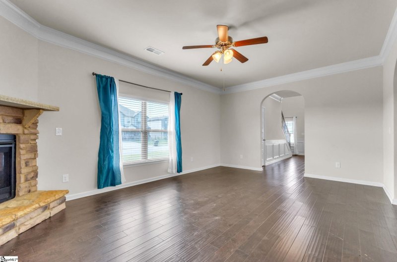 Property image 5 at 325 Turkey Run, Greenville, SC 29611