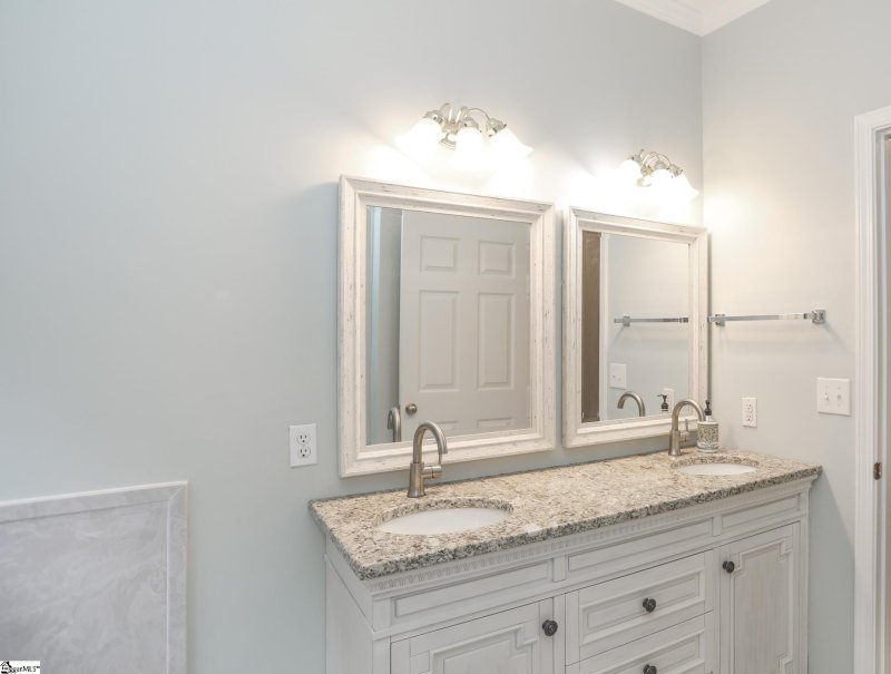 Property image 4 at 103 Pine Court, Piedmont, SC 29673