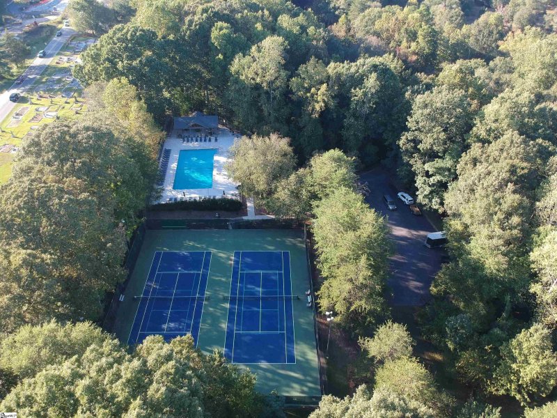 Property image 4 at 14 Whistler Drive, Greer, SC 29651