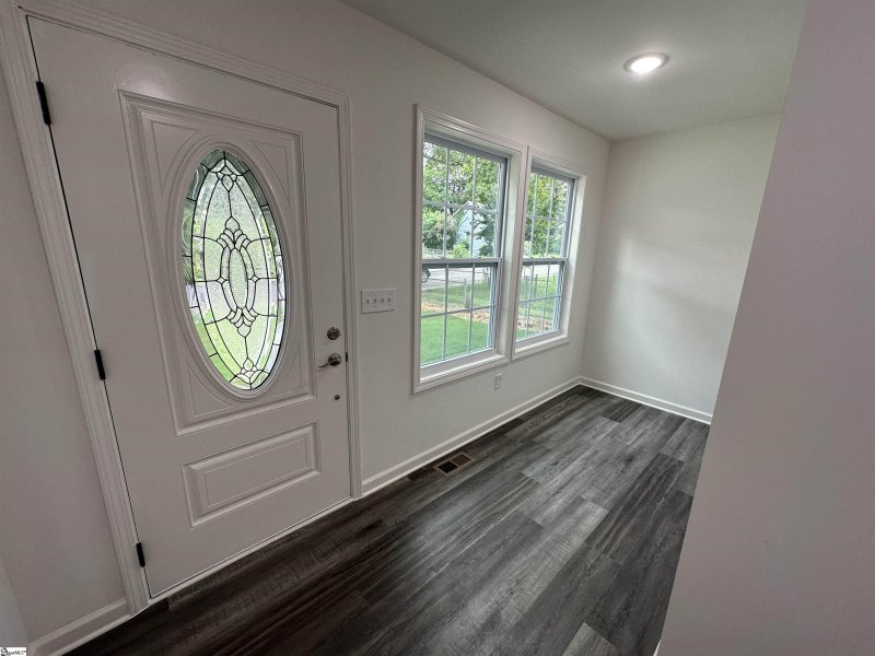 Property image 2 at 264 Poole Street, Woodruff, SC 29388