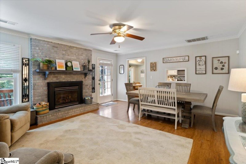 Property image 4 at 21 Olde Orchard Lane, Greenville, SC 29615