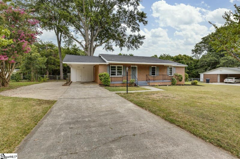 Property image 3 at 2303 Poplar Lane, Anderson, SC 29621