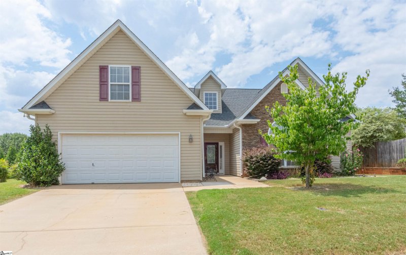 Property image 2 at 608 N Cashmere Court, Moore, SC 29369