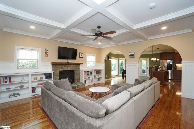 Property image 4 at 229 Fremont Drive, Simpsonville, SC 29680-7633