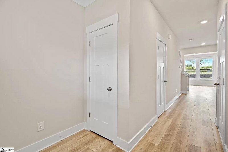 Property image 5 at 165 Shallons Drive, Greenville, SC 29609