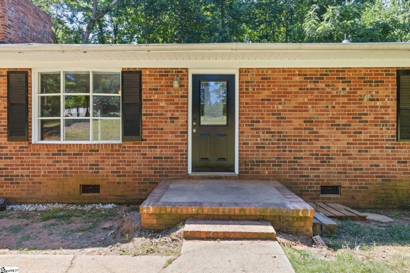 Property image 4 at 22 Springbrook Court, Wellford, SC 29385