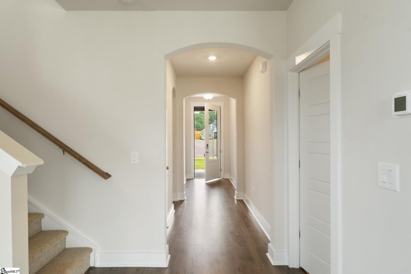 Property image 5 at 306 Red Oak Court, Anderson, SC 29621