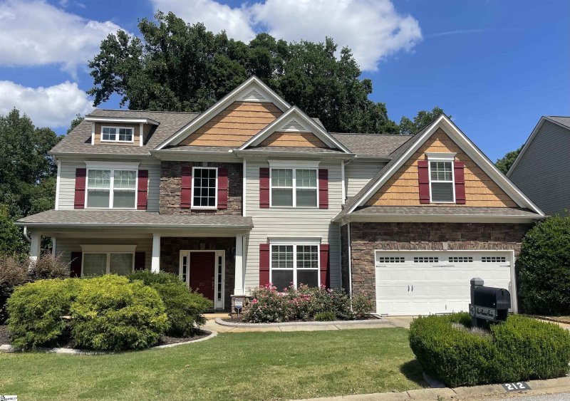 212 Heritage Point Drive